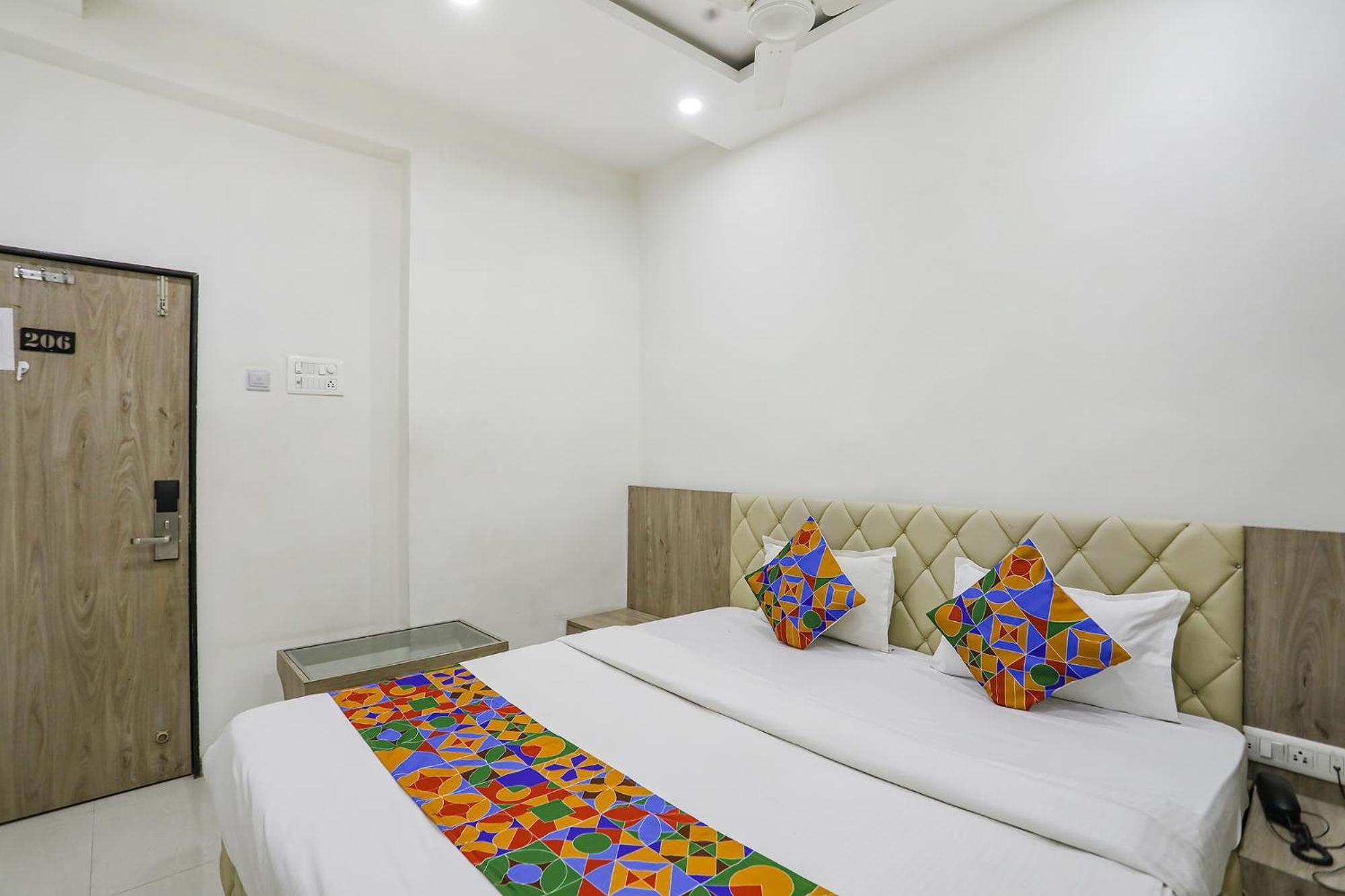 Fabhotel Angeethi Aurangabad  Eksteriør bilde
